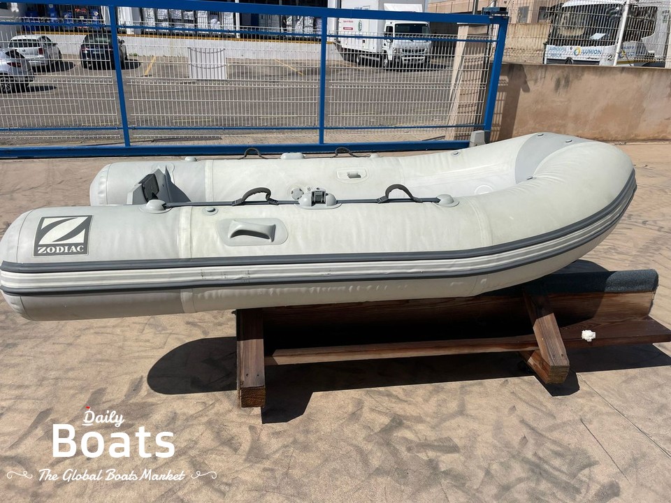 2011 Zodiac Cadet 285 for sale. View price, photos and Buy 2011 Zodiac