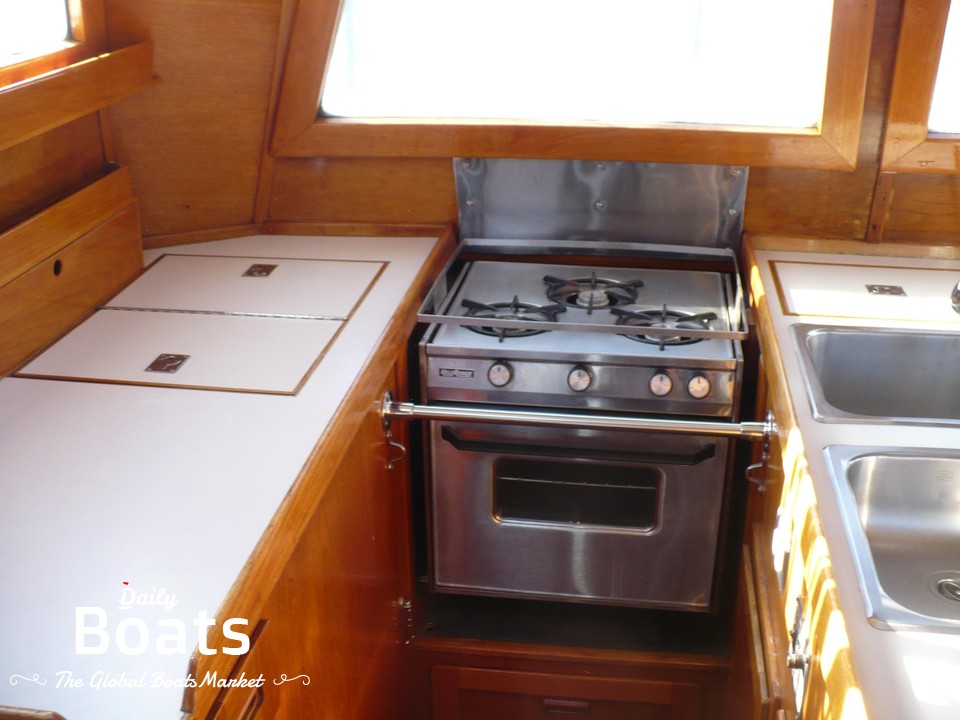 1981 Valiant Pilothouse 40Ph for sale. View price, photos and Buy 1981