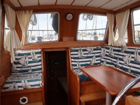 1992 Nauticat Yachts 33