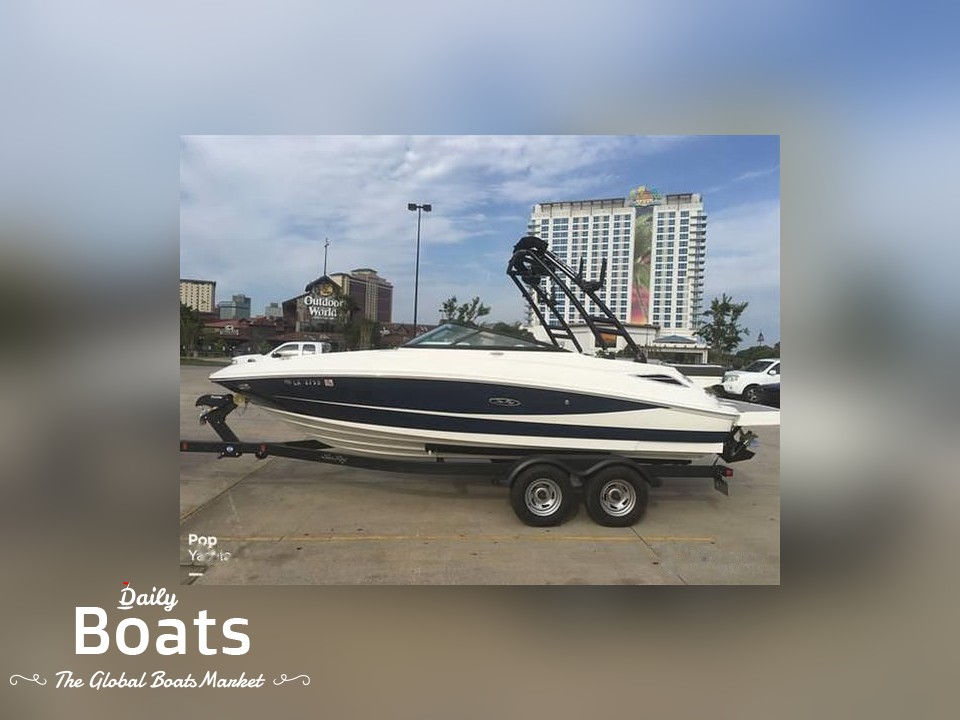 2017 Sea Ray Boats Sundeck for sale. View price, photos and Buy 2017