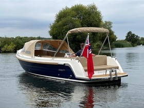 Αγοράστε 2020 Interboat 820 Intender
