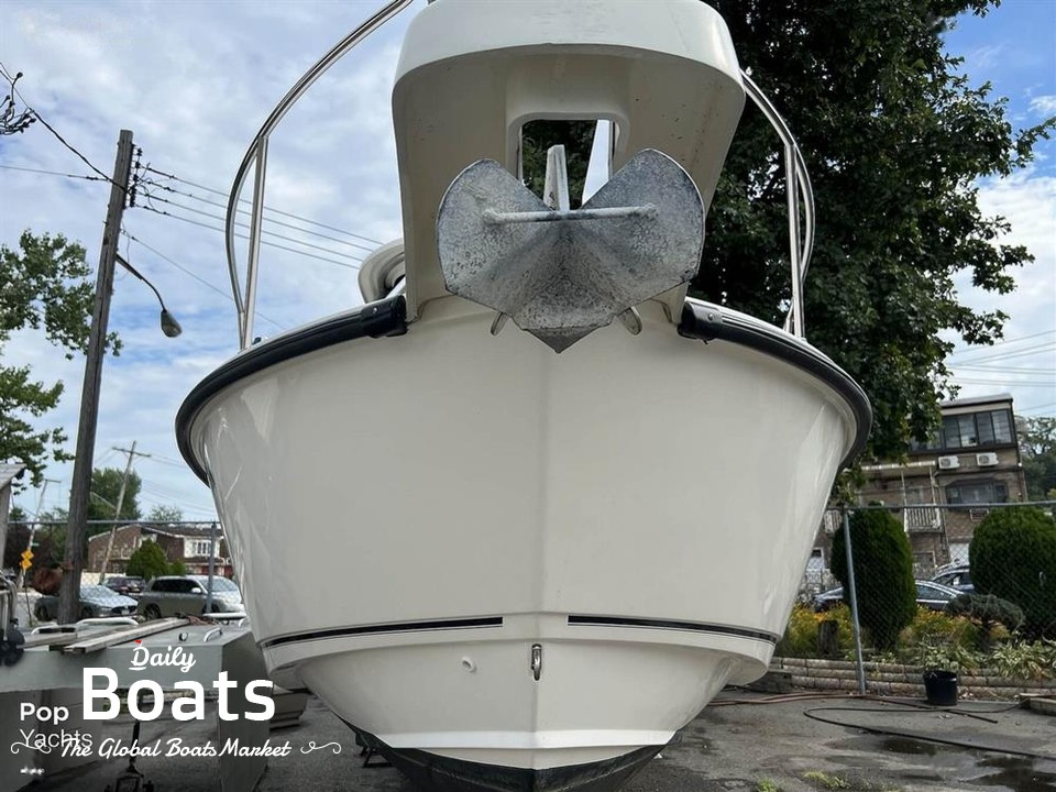 2005 Boston Whaler Boats 235 Conquest for sale. View price, photos and