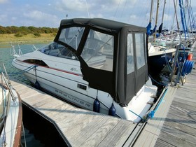 Bayliner Boats 220 Discovery