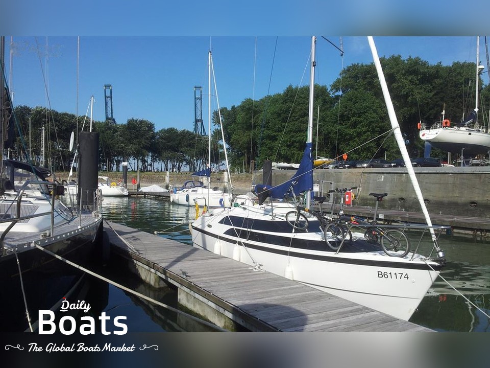 2009 MacGregor 26 for sale. View price, photos and Buy 2009 MacGregor