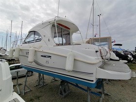 Bénéteau Boats Antares Series 8
