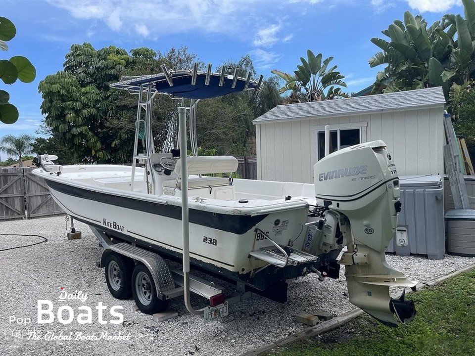 2011 Carolina Skiff 238 Dlv for sale. View price, photos and Buy 2011