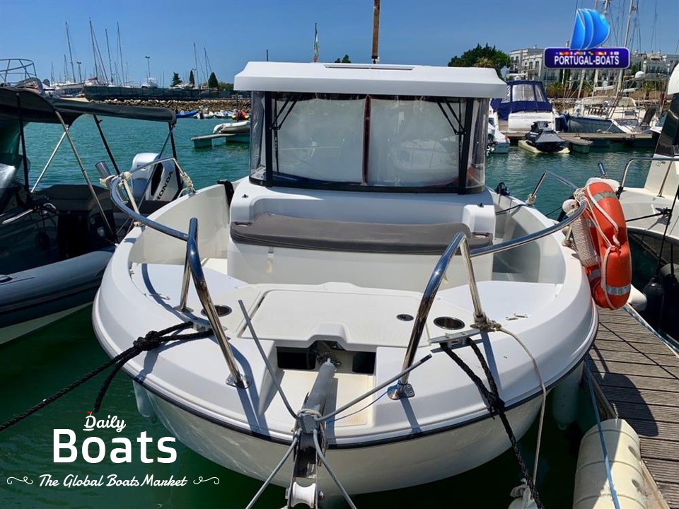 2016 Bénéteau Boats Barracuda 8 for sale. View price, photos and Buy