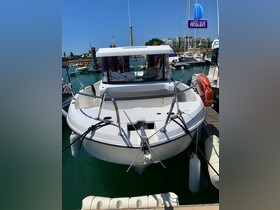 2016 Bénéteau Boats Barracuda 8 for sale