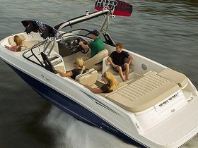 Bayliner Boats Vr6