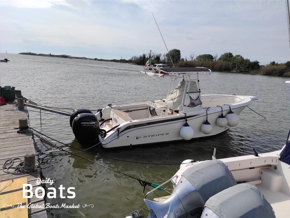 2015 Seaswirl Striper 2605 Cc for sale. View price, photos and Buy 2015 ...
