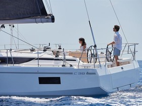 2023 Bavaria Yachts 38 на продажу