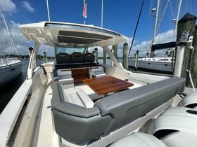 2018 Tiara Yachts 3800 Ls