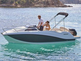 Osta 2022 Quicksilver Boats 555 Cabin