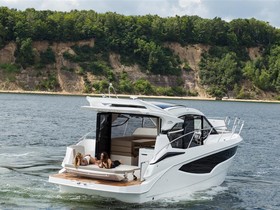 Köpa 2023 Galeon 370 Htc