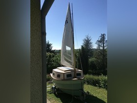 Dériveur Avec Hors Bord