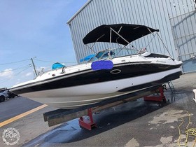 Osta 2010 Hurricane Boats 2200 Sundeck