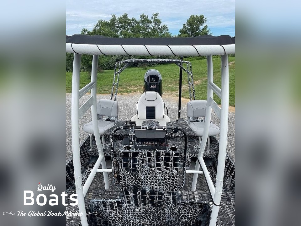 2016 Gator Trax 2070 Big Water for sale. View price, photos and Buy