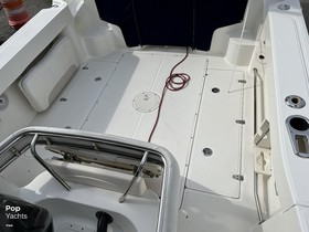 2005 Boston Whaler 235 Conquest