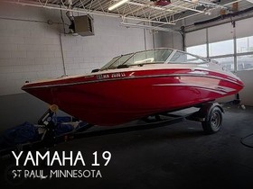 Yamaha 19