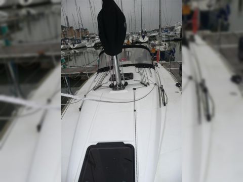 2011 Elan 310