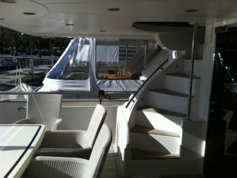 1999 Elegance 76