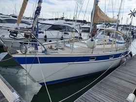 Hallberg-Rassy 382