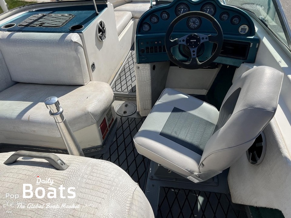 1996 Sea Ray 190 Sportster for sale. View price, photos and Buy 1996