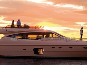 Ferretti 592