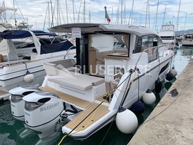 Sealine C335V