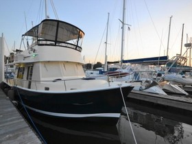 2004 Mainship 400 Trawler