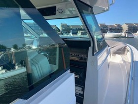 2022 Tiara Yachts 48 Ls