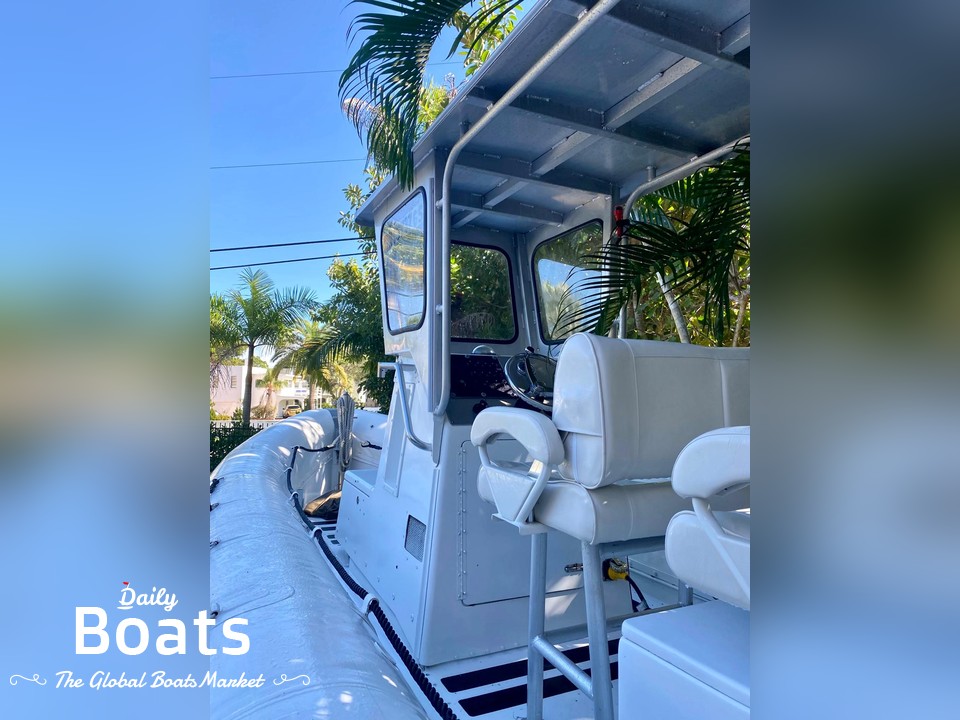 2001 Willard 25 for sale. View price, photos and Buy 2001 Willard 25