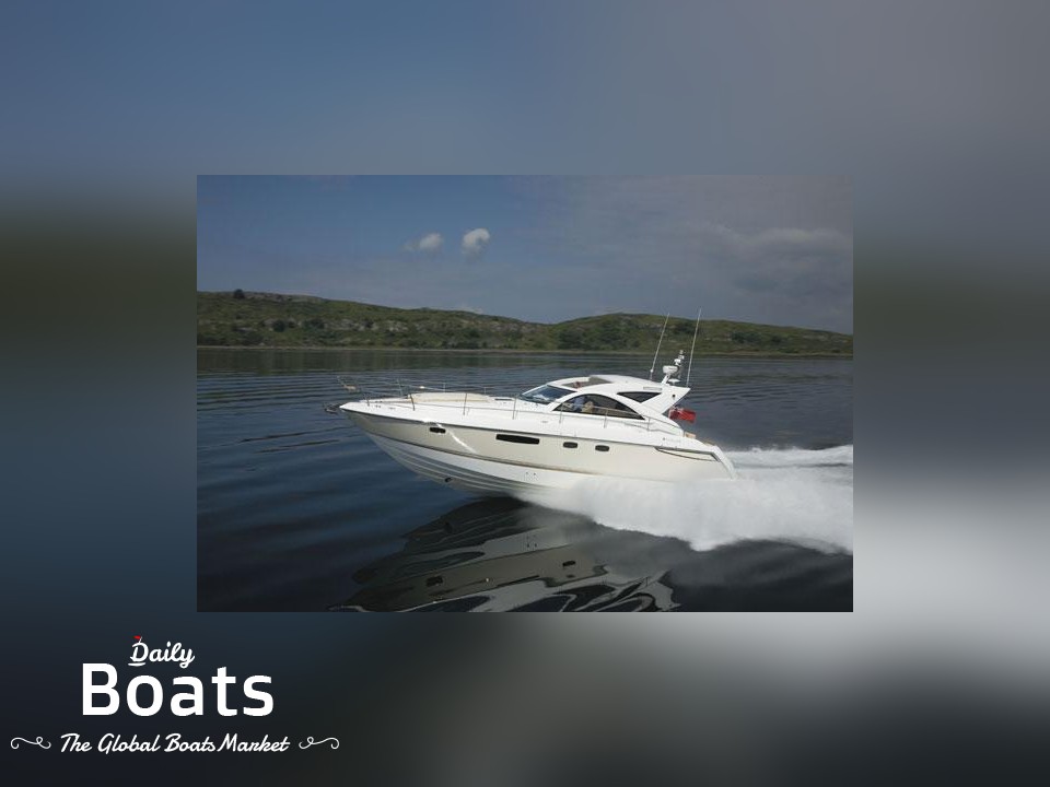 2009 Fairline 44