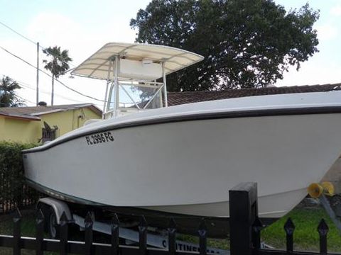 Buy 1987 Mako 26 Cc