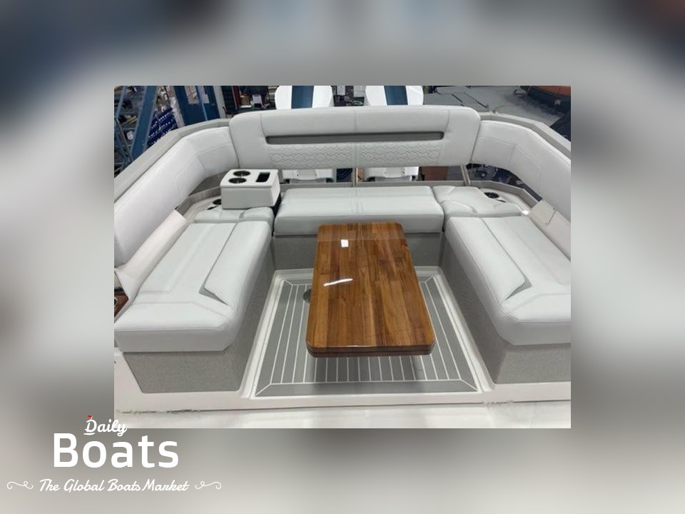 2023 Tiara Yachts 43Ls for sale. View price, photos and Buy 2023 Tiara ...