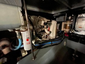 1996 Carver 440 Aft Cabin Motor Yacht