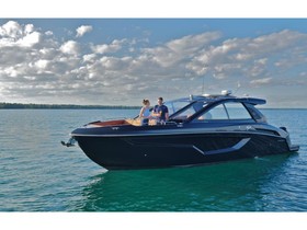 2023 Cruisers Yachts 42 Gls South Beach Outboard for sale