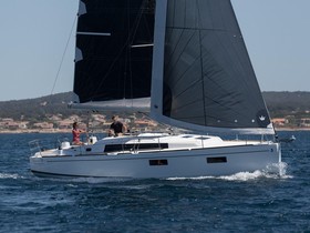 Beneteau Oceanis 38.1