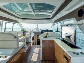 Buy 2016 Cruisers Yachts 48 Cantius