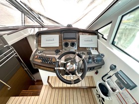 Kupiti 2015 Cruisers Yachts 45 Cantius