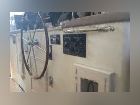 1980 Broward 80' Raised Pilohouse Cockpit Motor Yacht
