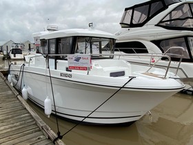 Jeanneau 855 Marlin