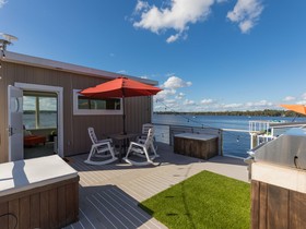 2022 Houseboat Island Lifestyle 2 in vendita