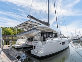 2019 Lagoon 42 Owners Version