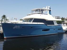 Koupit 2016 Outer Reef Trident 620