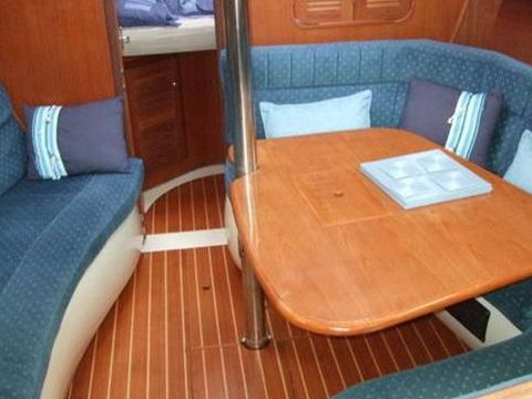 1997 Hunter 376 na prodej