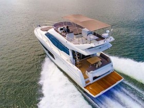 Купити 2023 Prestige Yachts 460
