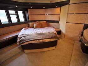 2011 Azimut Yachts 53