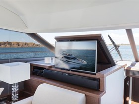 Vegyél 2023 Prestige Yachts 520