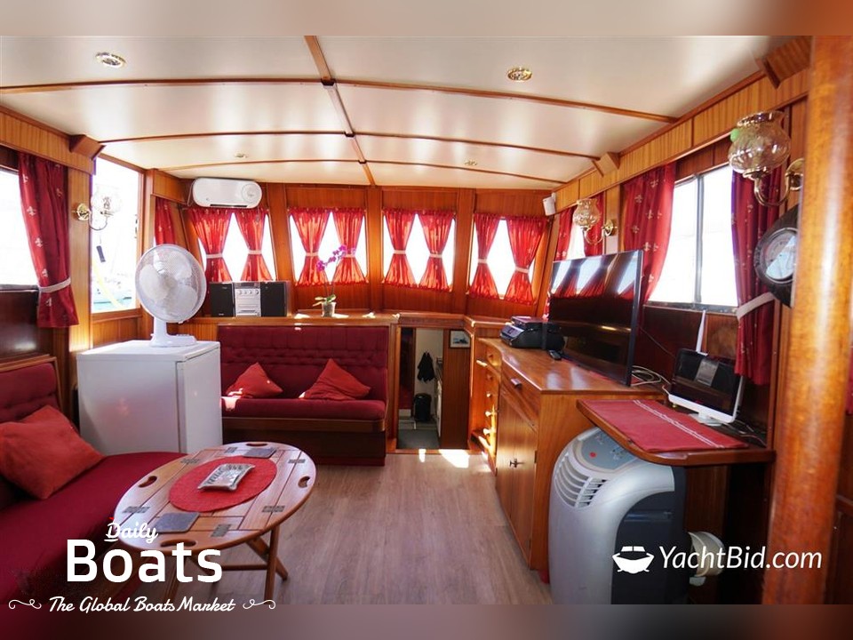 1961 Fleur De Lys 58 Motor Yacht for sale. View price, photos and Buy